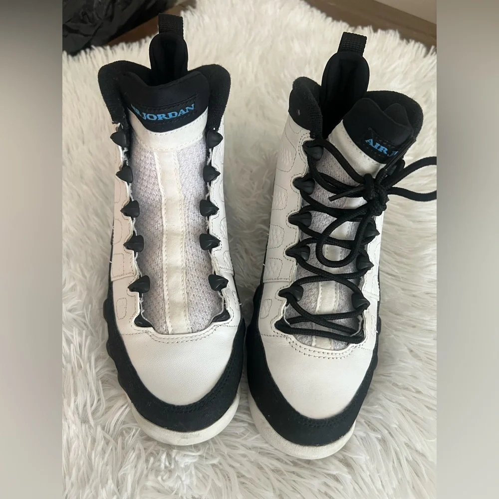 Men’s shoes Size 4Y - Picture 2 of 8